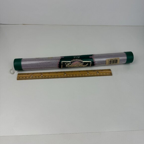 1 Vtg Cross Stitch Charles Craft Fiddlers Cloth 14 Count 15x18in Lilac Purple - Picture 1 of 13